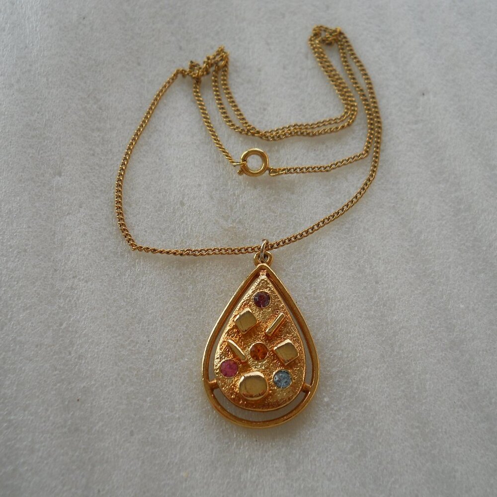Sarah Coventry - Sarah Zade Pendant Necklace 228
